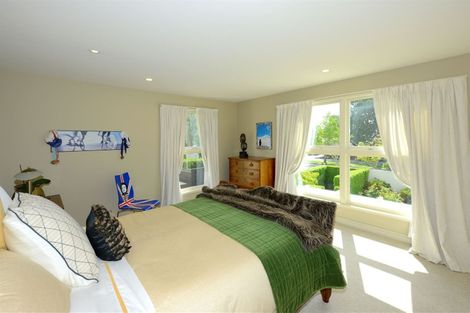 Photo of property in 87 Fendalton Road, Fendalton, Christchurch, 8014