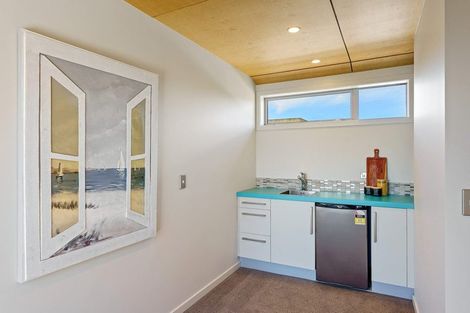 Photo of property in 131 Manly Street, Paraparaumu Beach, Paraparaumu, 5032