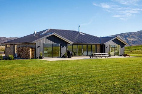 Photo of property in 4 Skeena Way, Waikerikeri, Alexandra, 9391