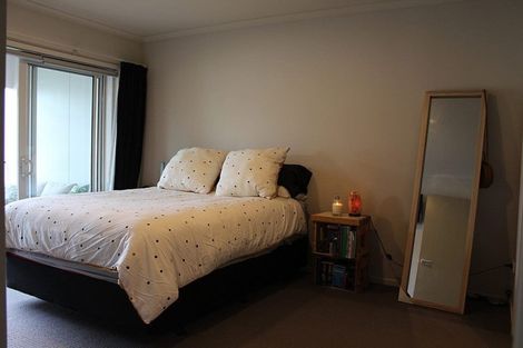 Photo of property in 3/24 Selwyn Road, Cockle Bay, Auckland, 2014
