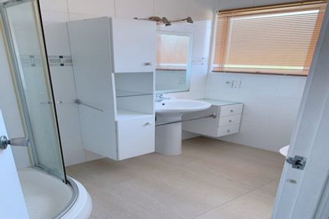 Photo of property in 385 Bucklands Beach Road, Bucklands Beach, Auckland, 2012