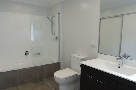 Photo of property in 33 Saltmarsh Road, Hobsonville, Auckland, 0616