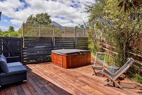 Photo of property in 6 Spinnaker Drive, Whitby, Porirua, 5024