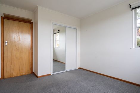 Photo of property in 1 Wakeling Avenue, Te Atatu South, Auckland, 0610