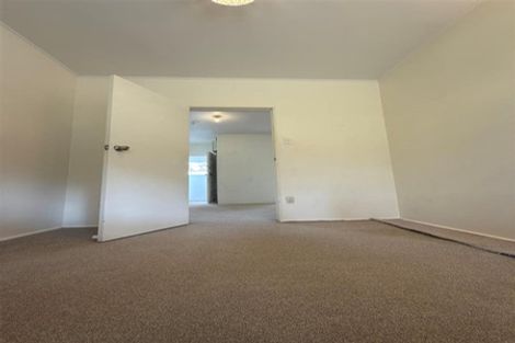 Photo of property in 208 Godley Road, Titirangi, Auckland, 0604