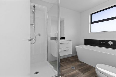 Photo of property in 102 Swayne Road, Cambridge, 3434