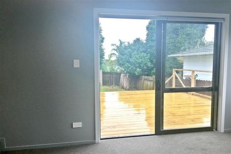 Photo of property in 17 Lemnos Place, Titirangi, Auckland, 0604