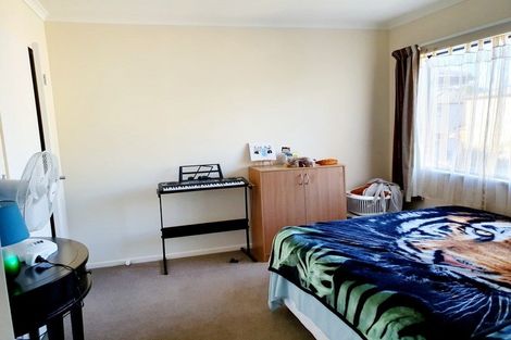 Photo of property in 23 Roy Douglas Place, Favona, Auckland, 2024