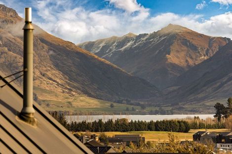 Photo of property in 13 Falconer Rise, Jacks Point, Queenstown, 9371