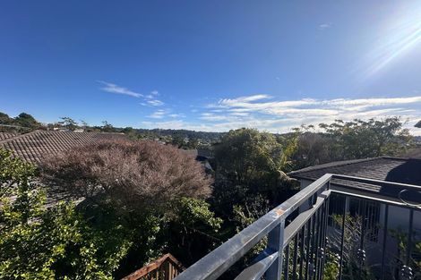 Photo of property in 25 Wye Oak Drive, Schnapper Rock, Auckland, 0632