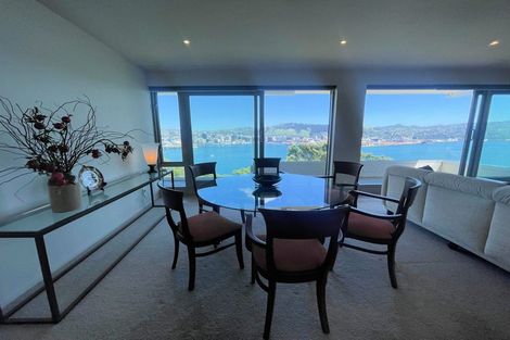Photo of property in Beauport Apartments, 30u2 The Crescent, Roseneath, Wellington, 6011