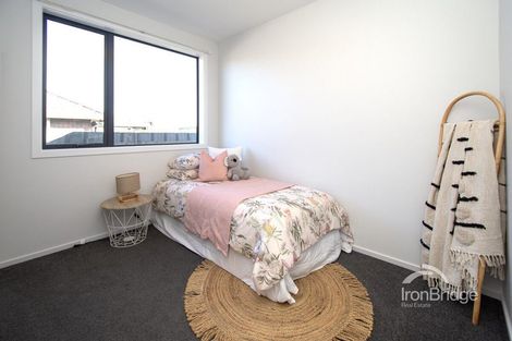 Photo of property in 439 Bower Avenue, Parklands, Christchurch, 8083