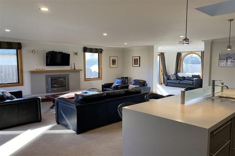 Photo of property in 34 Plantation Road, Wanaka, 9305