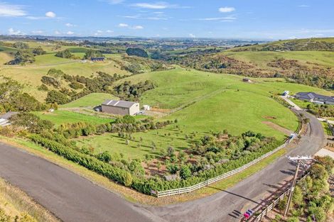 Photo of property in 401 Peach Hill Road, Ramarama, Drury, 2579