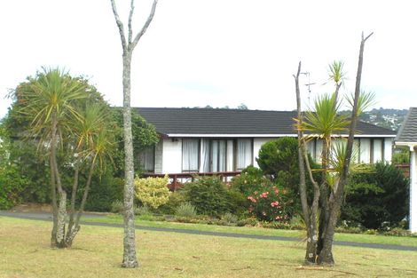Photo of property in 14 Longwood Place, Forrest Hill, Auckland, 0620