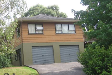Photo of property in 11 South Lynn Road, Titirangi, Auckland, 0604