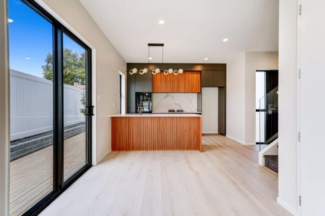 Photo of property in 40 Allington Road, Massey, Auckland, 0614