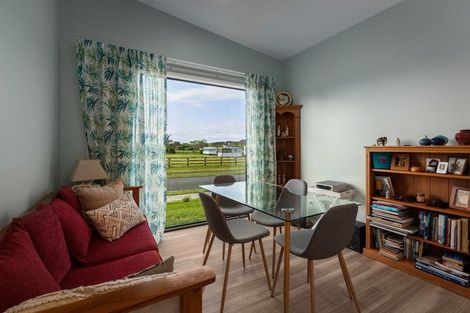 Photo of property in 5 Seafoam Place, Waihi Beach, 3611