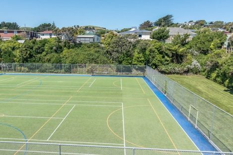 Photo of property in 46u2 Bracken Road, Paparangi, Wellington, 6037