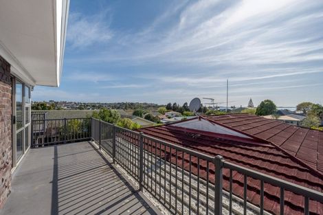 Photo of property in 2/7 Malloy Place, Eastern Beach, Auckland, 2012