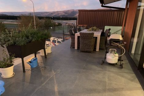 Photo of property in 24 Monaco Drive, Cromwell, 9384