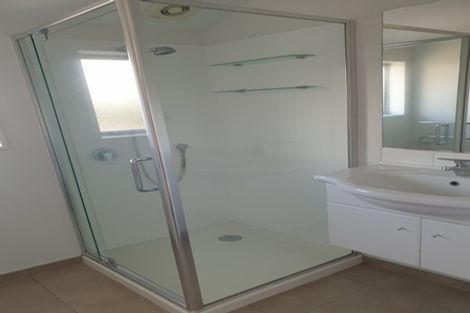 Photo of property in 66b Springfield Road, St Albans, Christchurch, 8014