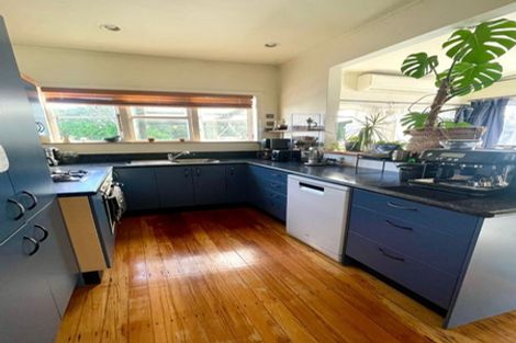 Photo of property in 17 Bauchop Road, Waterloo, Lower Hutt, 5011