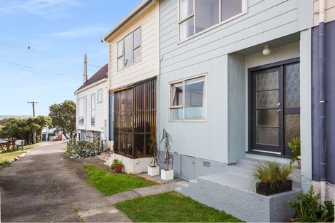 Photo of property in 4/22 Richard Street, Titahi Bay, Porirua, 5022
