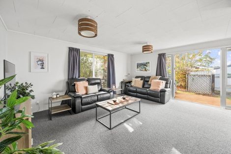 Photo of property in 2/183 Guppy Road, Taradale, Napier, 4112