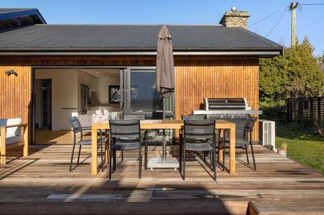 Photo of property in 67 Devon Street, Arrowtown, 9302
