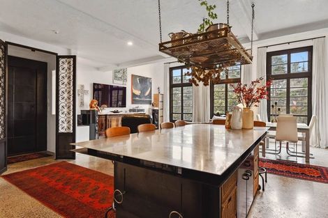 Photo of property in 1/25a Lake Road, Devonport, Auckland, 0624