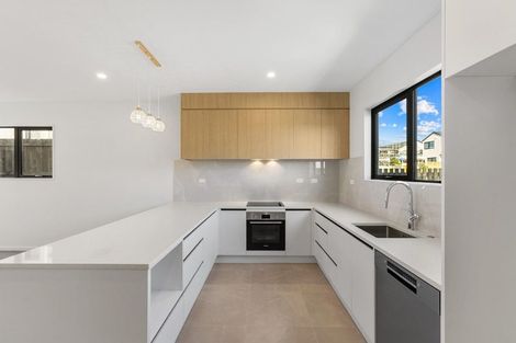Photo of property in 177 Henwood Road, Westgate, Auckland, 0814