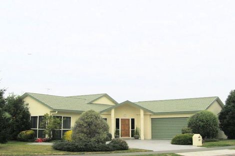 Photo of property in 87 Kensington Drive, Taradale, Napier, 4112