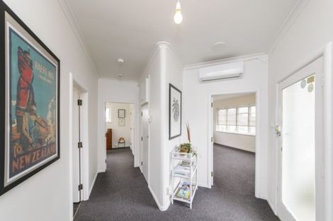 Photo of property in 34 Rainforth Street, Roslyn, Palmerston North, 4414