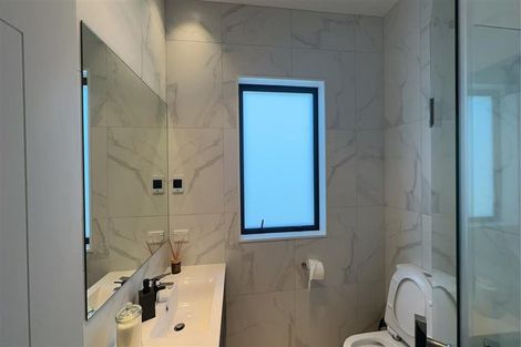 Photo of property in 84 Taikura Avenue, Red Beach, 0932