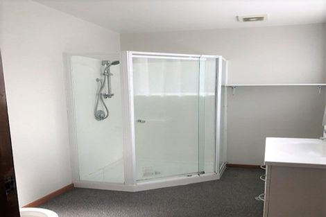 Photo of property in 24 Lawrence Street, Newtown, Wellington, 6021