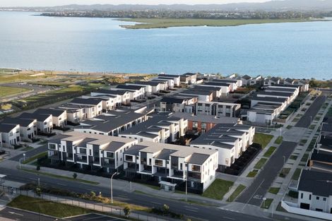 Photo of property in 5/10 Scott Road, Hobsonville, Auckland, 0616