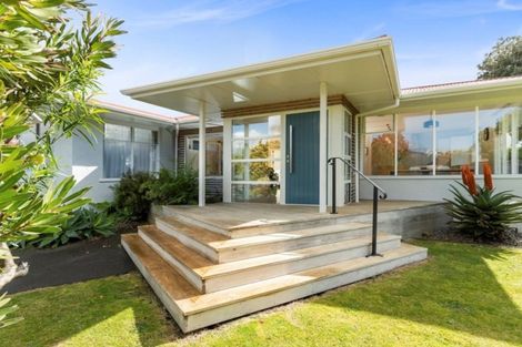 Photo of property in 15 Stirling Grove, Greerton, Tauranga, 3112