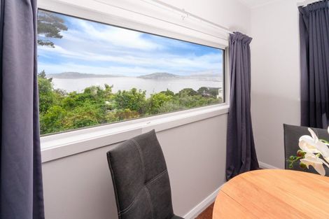Photo of property in 72u2 Homebush Road, Khandallah, Wellington, 6035