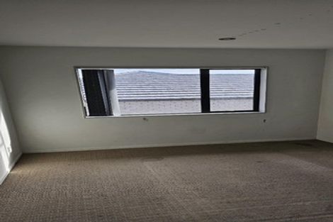 Photo of property in 10 Vino Cina Heights, Ranui, Auckland, 0612