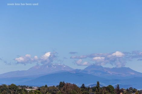 Photo of property in 23 Harvey Street, Waipahihi, Taupo, 3330
