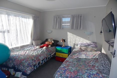 Photo of property in 45 Sutherland Crescent, Westbrook, Palmerston North, 4412
