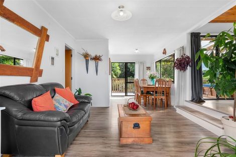 Photo of property in 168 Massey Road, Waipu, 0582