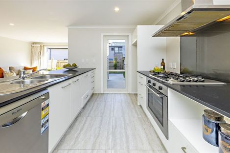 Photo of property in 58 Arrowsmith Drive, Flat Bush, Auckland, 2019