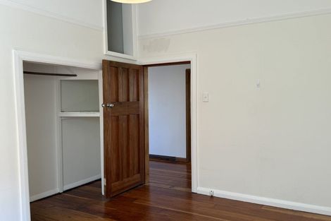 Photo of property in 37 Ara Paiwhenua, Tawa, Wellington, 5028