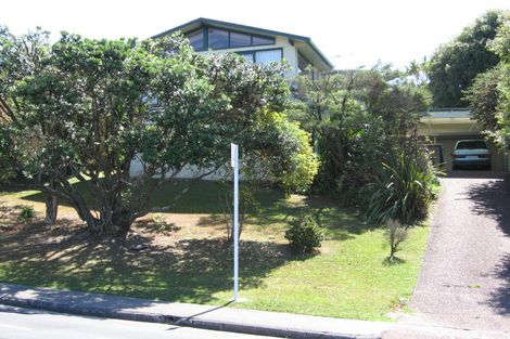 Photo of property in 103 Glamorgan Drive, Torbay, Auckland, 0630