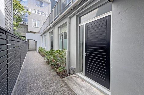 Photo of property in Mondrian Townhouses, 9/24 Hanson Street, Mount Cook, Wellington, 6021