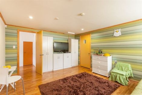 Photo of property in 1/15 Newington Road, Henderson, Auckland, 0612