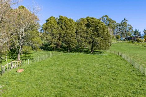 Photo of property in 12 Homewood Road, Waipawa, 4277