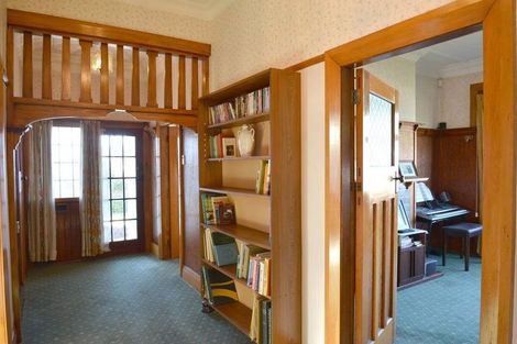 Photo of property in 75 Forfar Street, Clyde Hill, Dunedin, 9011